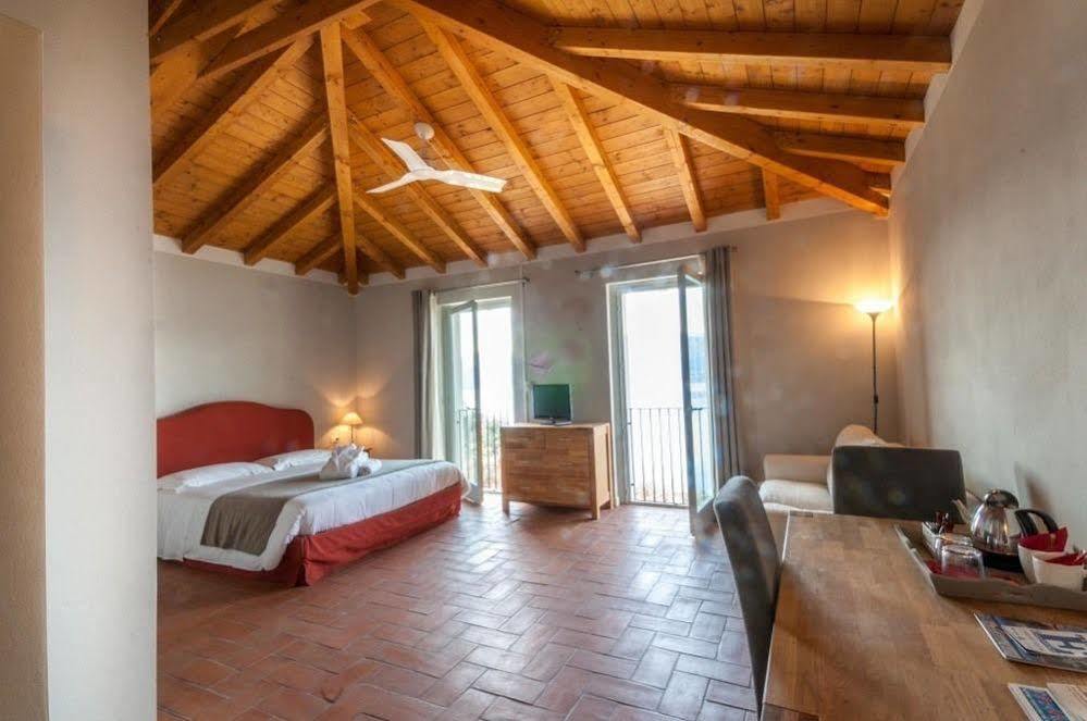 Locanda Pozzetto Laveno-Mombello Esterno foto